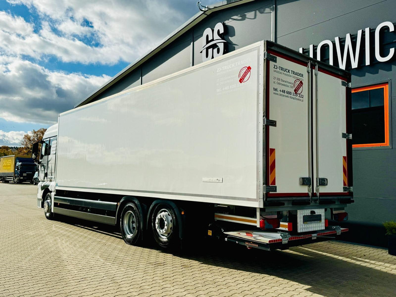 MAN TGX 26.440 // E6 // chłodnia z windą // 22 Epal // sypialka - Koelwagen vrachtwagen: afbeelding 4 MAN TGX 26.440 // E6 // chłodnia z windą // 22 Epal // sypialka - Koelwagen vrachtwagen: afbeelding 4