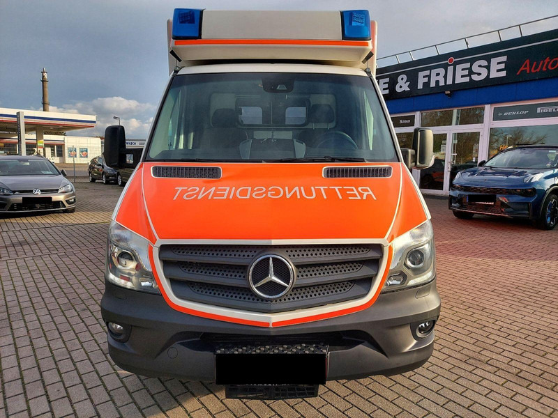 Mercedes-Benz 519 CDI Ambulance - Ambulance: afbeelding 1 Mercedes-Benz 519 CDI Ambulance - Ambulance: afbeelding 1