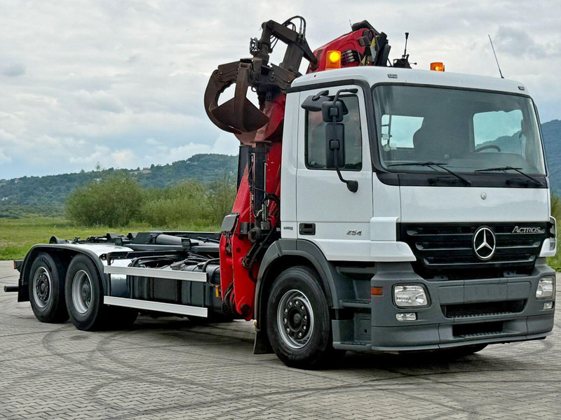 Mercedes-Benz ACTROS 2541 ABROLLKIPPER EPSILON E140Z81 TOP - Haakarmsysteem vrachtwagen, Kraanwagen: afbeelding 3 Mercedes-Benz ACTROS 2541 ABROLLKIPPER EPSILON E140Z81 TOP - Haakarmsysteem vrachtwagen, Kraanwagen: afbeelding 3