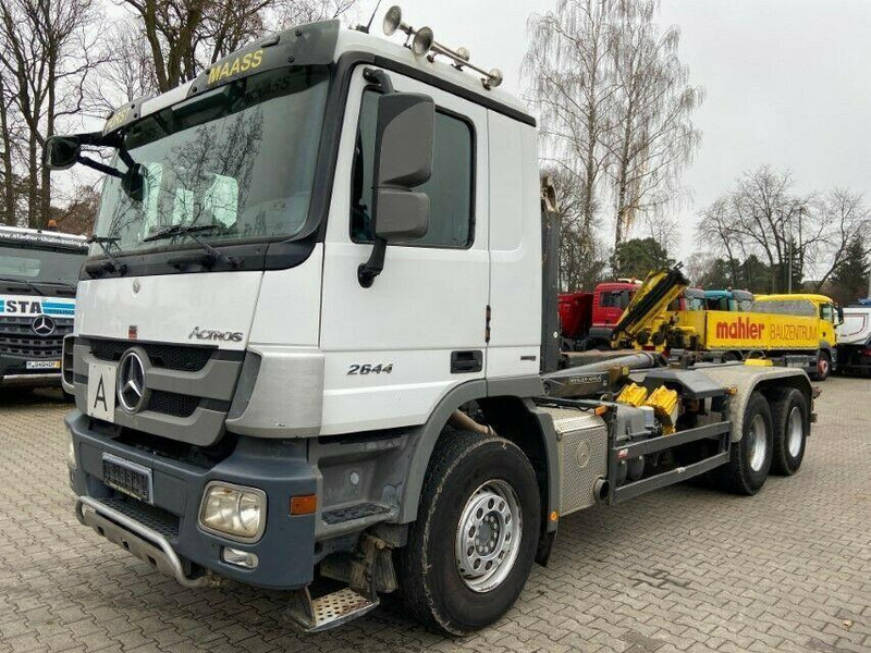 Mercedes-Benz ACTROS 2644 - Haakarmsysteem vrachtwagen: afbeelding 2 Mercedes-Benz ACTROS 2644 - Haakarmsysteem vrachtwagen: afbeelding 2