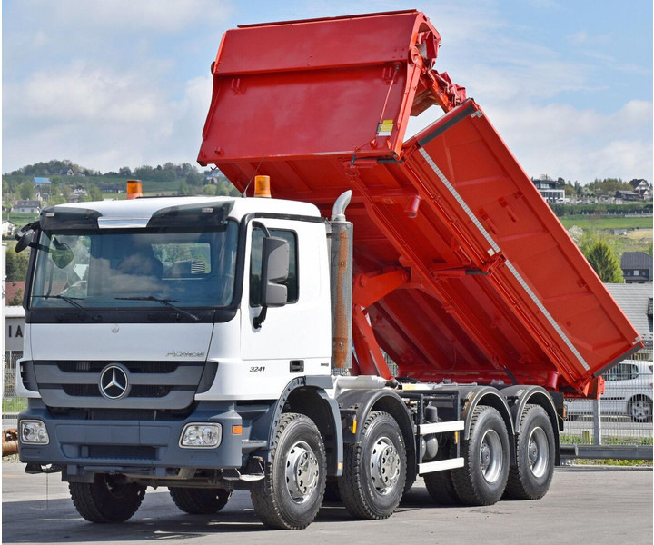 Mercedes-Benz ACTROS 3241 Kipper 5,70m + BORDMATIC / 8x4 - Kipper vrachtwagen: afbeelding 3 Mercedes-Benz ACTROS 3241 Kipper 5,70m + BORDMATIC / 8x4 - Kipper vrachtwagen: afbeelding 3
