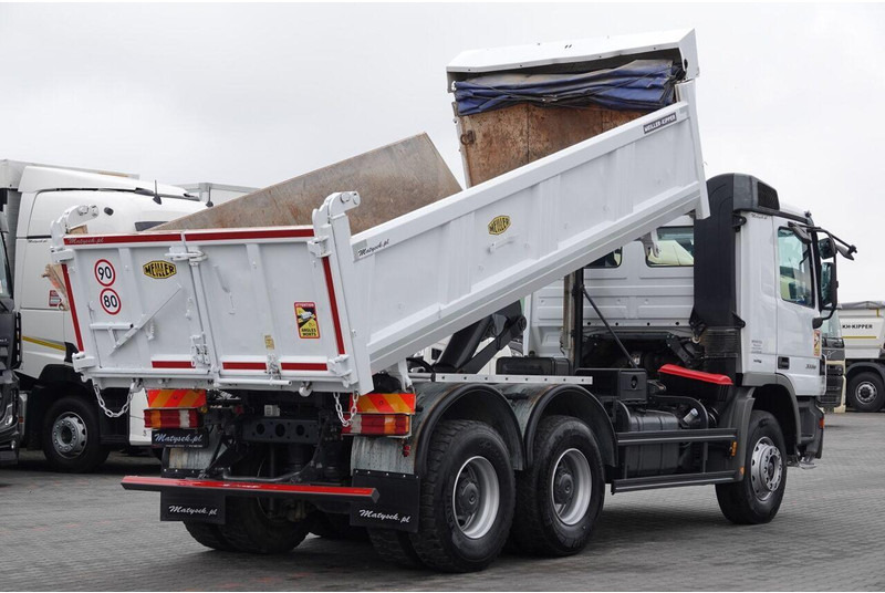 Mercedes-Benz ACTROS 3336 / 6x4 / WYWROTKA / BORDMATIC / HYDROBURTA / MEILLER - Kipper vrachtwagen: afbeelding 5 Mercedes-Benz ACTROS 3336 / 6x4 / WYWROTKA / BORDMATIC / HYDROBURTA / MEILLER - Kipper vrachtwagen: afbeelding 5