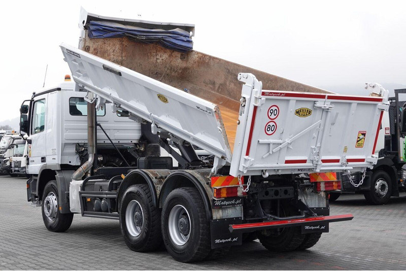 Mercedes-Benz ACTROS 3336 / 6x4 / WYWROTKA / BORDMATIC / HYDROBURTA / MEILLER - Kipper vrachtwagen: afbeelding 4 Mercedes-Benz ACTROS 3336 / 6x4 / WYWROTKA / BORDMATIC / HYDROBURTA / MEILLER - Kipper vrachtwagen: afbeelding 4