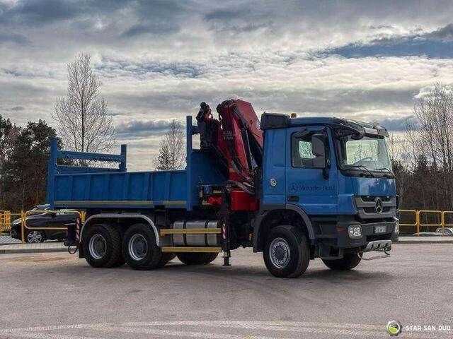 Mercedes-Benz ACTROS 3341 6x6 HMF 4220 K4 CRANE KIPPER - Kipper vrachtwagen, Kraanwagen: afbeelding 4 Mercedes-Benz ACTROS 3341 6x6 HMF 4220 K4 CRANE KIPPER - Kipper vrachtwagen, Kraanwagen: afbeelding 4