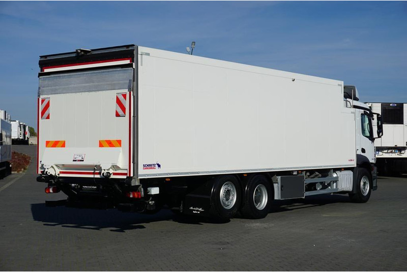 Mercedes-Benz ANTOS / 2535 / EURO 6 / CHŁODNIA + WINDA / 23 PALETY / OŚ SKRĘTN - Koelwagen vrachtwagen: afbeelding 5 Mercedes-Benz ANTOS / 2535 / EURO 6 / CHŁODNIA + WINDA / 23 PALETY / OŚ SKRĘTN - Koelwagen vrachtwagen: afbeelding 5