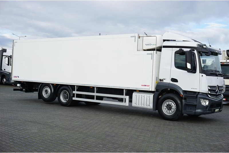 Mercedes-Benz ANTOS / 2535 / EURO 6 / CHŁODNIA + WINDA / 23 PALETY / OŚ SKRĘTN - Koelwagen vrachtwagen: afbeelding 4 Mercedes-Benz ANTOS / 2535 / EURO 6 / CHŁODNIA + WINDA / 23 PALETY / OŚ SKRĘTN - Koelwagen vrachtwagen: afbeelding 4