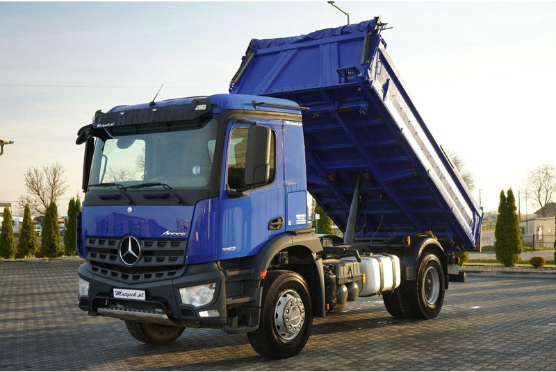 Mercedes-Benz AROCS 1853 / 4X2 / WYWROTKA 3 STRONNA / MEILLER KIPER / EURO 6 / - Kipper vrachtwagen: afbeelding 3 Mercedes-Benz AROCS 1853 / 4X2 / WYWROTKA 3 STRONNA / MEILLER KIPER / EURO 6 / - Kipper vrachtwagen: afbeelding 3