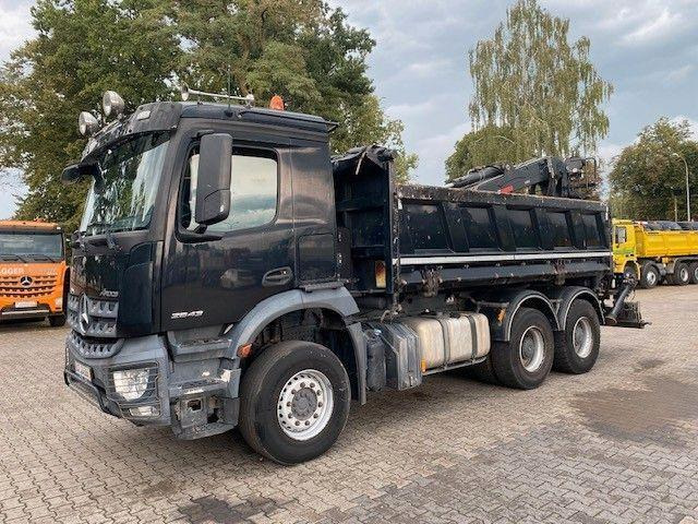 Mercedes-Benz AROCS 2643 - Kipper vrachtwagen, Kraanwagen: afbeelding 2 Mercedes-Benz AROCS 2643 - Kipper vrachtwagen, Kraanwagen: afbeelding 2