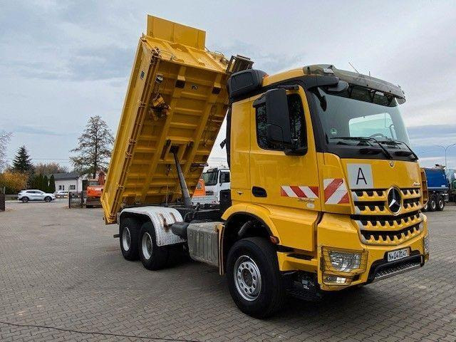 Mercedes-Benz AROCS 2648 - Kipper vrachtwagen: afbeelding 2 Mercedes-Benz AROCS 2648 - Kipper vrachtwagen: afbeelding 2