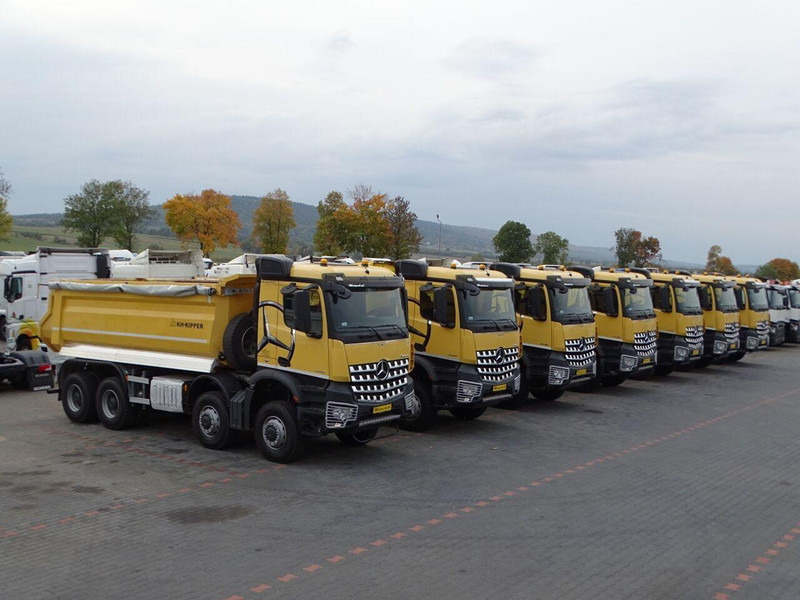 Mercedes-Benz AROCS 4145 / 8x8 / WYWROTKA TYLNOZSYPOWA / KH KIPPER / EURO 6 - Kipper vrachtwagen: afbeelding 4 Mercedes-Benz AROCS 4145 / 8x8 / WYWROTKA TYLNOZSYPOWA / KH KIPPER / EURO 6 - Kipper vrachtwagen: afbeelding 4