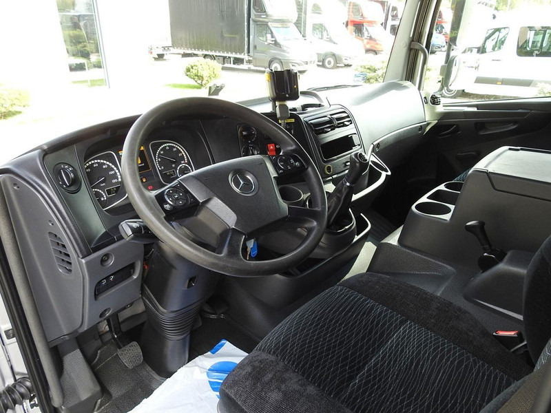 Mercedes-Benz ATEGO 1221 PLANDEKA WINDA 16 PALET WEBASTO KLIMATYZACJA PNEUMATY - Bakwagen: afbeelding 2 Mercedes-Benz ATEGO 1221 PLANDEKA WINDA 16 PALET WEBASTO KLIMATYZACJA PNEUMATY - Bakwagen: afbeelding 2