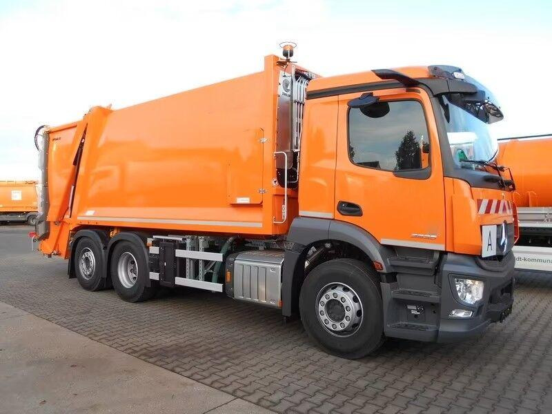 Mercedes-Benz Actros 2536 - Garbage truck - Vuilniswagen: afbeelding 2 Mercedes-Benz Actros 2536 - Garbage truck - Vuilniswagen: afbeelding 2