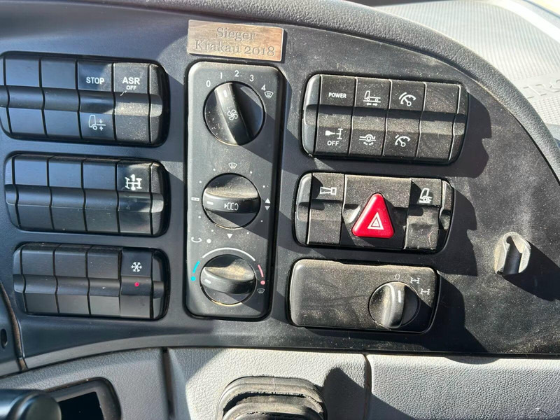 Vacuümwagen Mercedes-Benz Actros 2644 - Vacuum truck: afbeelding 14 Vacuümwagen Mercedes-Benz Actros 2644 - Vacuum truck: afbeelding 14