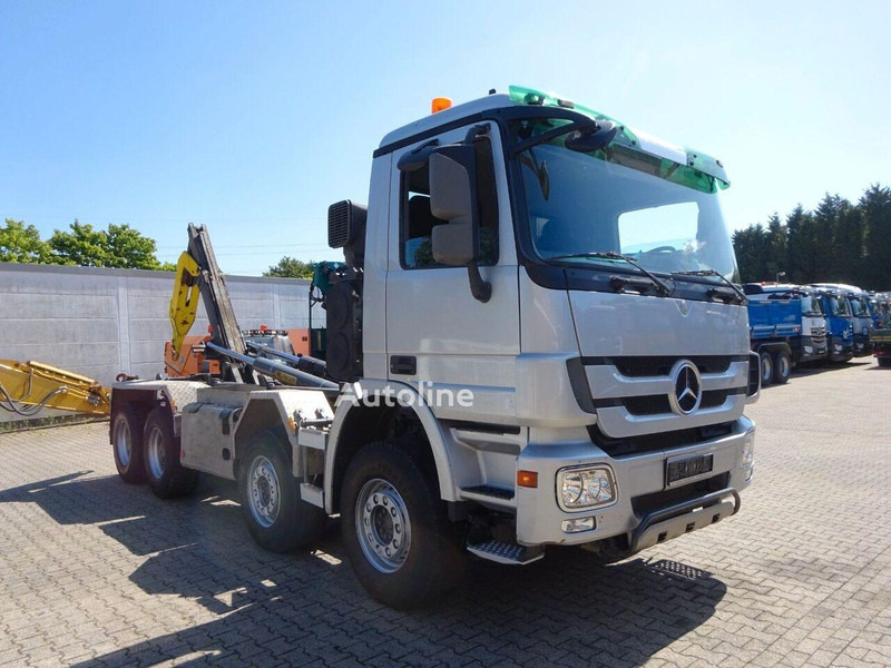 Mercedes-Benz Actros 3244 - Hook lift truck 8x4 - Haakarmsysteem vrachtwagen, Kraanwagen: afbeelding 2 Mercedes-Benz Actros 3244 - Hook lift truck 8x4 - Haakarmsysteem vrachtwagen, Kraanwagen: afbeelding 2