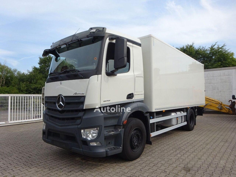 Mercedes-Benz Antos 1842 - Box truck - Bakwagen: afbeelding 1 Mercedes-Benz Antos 1842 - Box truck - Bakwagen: afbeelding 1
