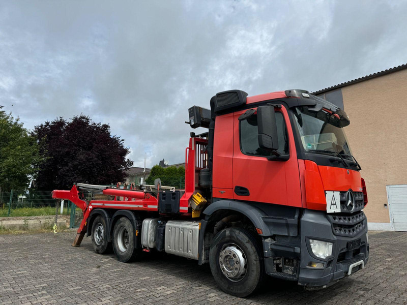 Mercedes-Benz Arocs 2536 BL 6x2/Funkfernbe./VDL-ASK 18 TK - Containertransporter/ Wissellaadbak vrachtwagen, Kraanwagen: afbeelding 2 Mercedes-Benz Arocs 2536 BL 6x2/Funkfernbe./VDL-ASK 18 TK - Containertransporter/ Wissellaadbak vrachtwagen, Kraanwagen: afbeelding 2