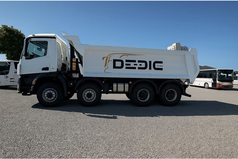 Mercedes-Benz Arocs 4145 - Tipper - Kipper vrachtwagen: afbeelding 2 Mercedes-Benz Arocs 4145 - Tipper - Kipper vrachtwagen: afbeelding 2