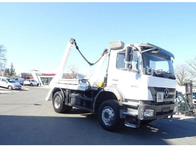 Mercedes-Benz Axor 1833 - Portaalarmsysteem vrachtwagen: afbeelding 2 Mercedes-Benz Axor 1833 - Portaalarmsysteem vrachtwagen: afbeelding 2