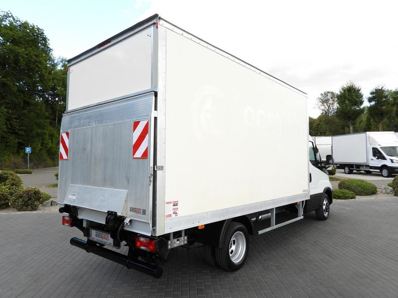 Mercedes-Benz SPRINTER 514 KONTENER WINDA 8 PALET TEMPOMAT BLIŹNIACZE KOŁA KLI - Bestelwagen gesloten laadbak: afbeelding 3 Mercedes-Benz SPRINTER 514 KONTENER WINDA 8 PALET TEMPOMAT BLIŹNIACZE KOŁA KLI - Bestelwagen gesloten laadbak: afbeelding 3