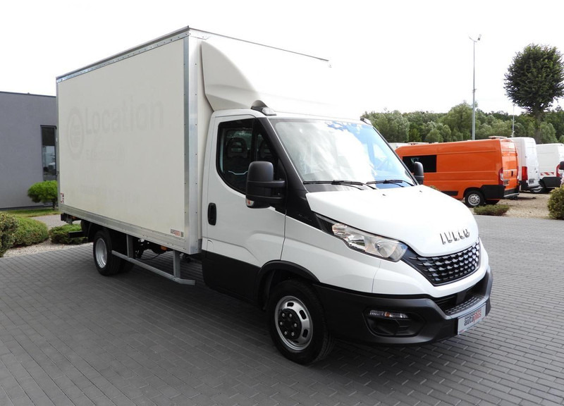 Mercedes-Benz SPRINTER 514 KONTENER WINDA 8 PALET TEMPOMAT BLIŹNIACZE KOŁA KLI - Bestelwagen gesloten laadbak: afbeelding 4 Mercedes-Benz SPRINTER 514 KONTENER WINDA 8 PALET TEMPOMAT BLIŹNIACZE KOŁA KLI - Bestelwagen gesloten laadbak: afbeelding 4