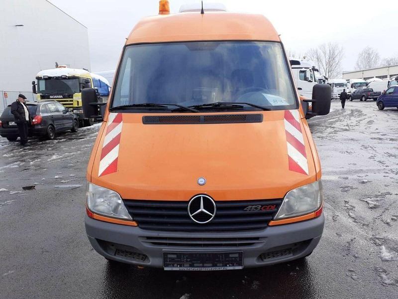 Mercedes-Benz Sprinter 413 - Vacuümwagen: afbeelding 2 Mercedes-Benz Sprinter 413 - Vacuümwagen: afbeelding 2