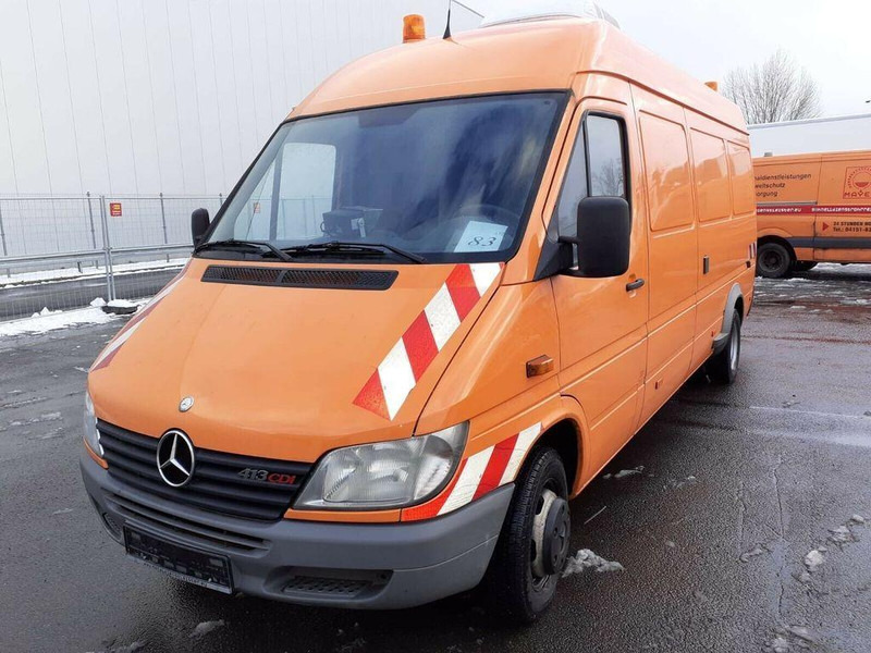 Mercedes-Benz Sprinter 413 - Vacuümwagen: afbeelding 1 Mercedes-Benz Sprinter 413 - Vacuümwagen: afbeelding 1