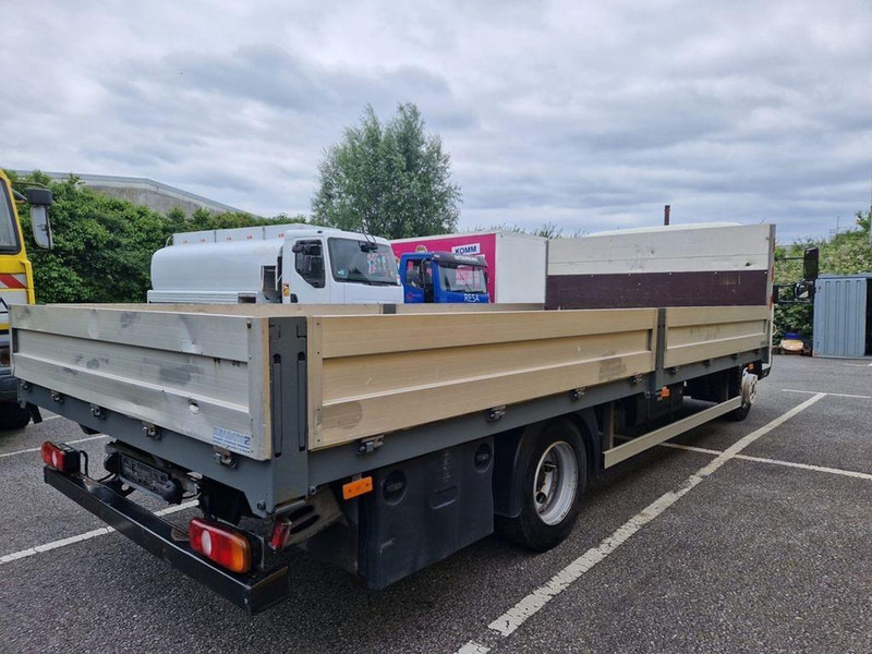 Mitsubishi 70 C 18 Fuso Canter Pritschenwagen Euro 6 - Vrachtwagen met open laadbak: afbeelding 4 Mitsubishi 70 C 18 Fuso Canter Pritschenwagen Euro 6 - Vrachtwagen met open laadbak: afbeelding 4