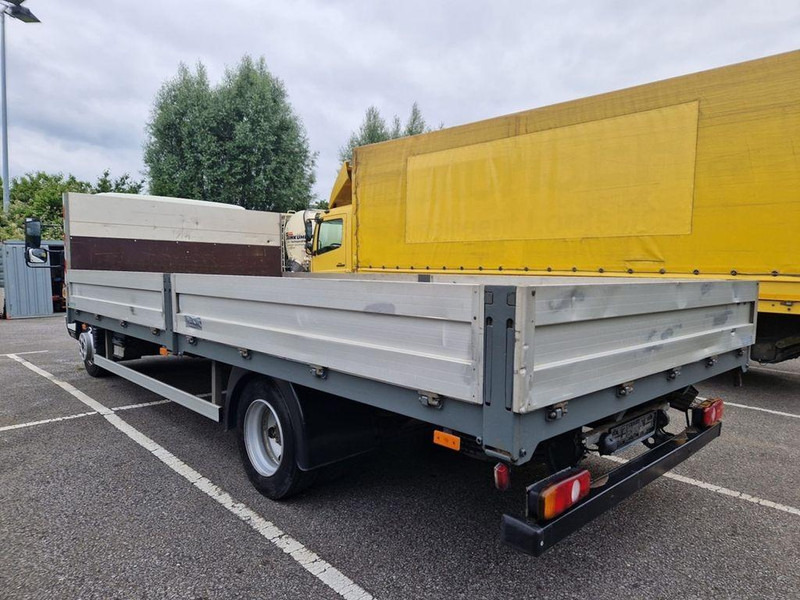 Mitsubishi 70 C 18 Fuso Canter Pritschenwagen Euro 6 - Vrachtwagen met open laadbak: afbeelding 3 Mitsubishi 70 C 18 Fuso Canter Pritschenwagen Euro 6 - Vrachtwagen met open laadbak: afbeelding 3