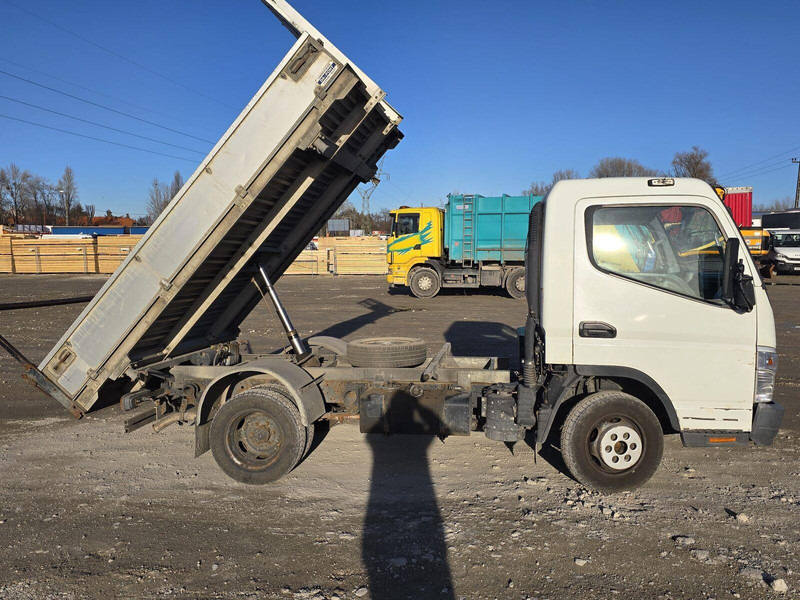 Mitsubishi Canter Fuso 3,0 d - 3 sided Tipper - Kipper bestelwagen: afbeelding 4 Mitsubishi Canter Fuso 3,0 d - 3 sided Tipper - Kipper bestelwagen: afbeelding 4