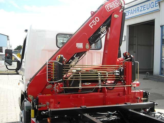 Mitsubishi Fuso Canter 7C15 - Tipper+crane - Kipper vrachtwagen, Kraanwagen: afbeelding 4 Mitsubishi Fuso Canter 7C15 - Tipper+crane - Kipper vrachtwagen, Kraanwagen: afbeelding 4