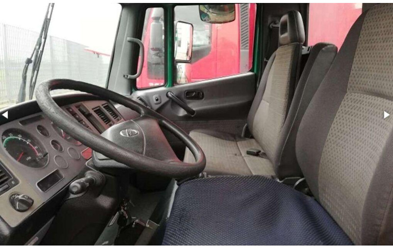 Nissan Atleon 56.15 - Vrachtwagen met open laadbak, Kraanwagen: afbeelding 5 Nissan Atleon 56.15 - Vrachtwagen met open laadbak, Kraanwagen: afbeelding 5