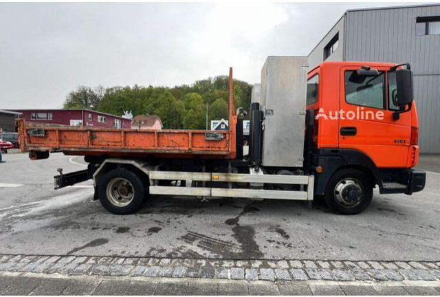 Nissan Atleon 80.19 - Hook lift truck+tipper - Haakarmsysteem vrachtwagen: afbeelding 5 Nissan Atleon 80.19 - Hook lift truck+tipper - Haakarmsysteem vrachtwagen: afbeelding 5