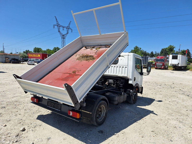 Kipper bestelwagen Nissan Cabstar 2,5 TDi - 3 sided Tipper: afbeelding 8 Kipper bestelwagen Nissan Cabstar 2,5 TDi - 3 sided Tipper: afbeelding 8