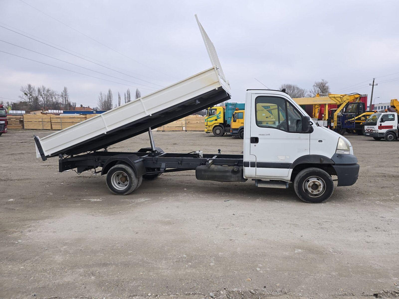 Renault Mascott 150 DXi -with New Three-sided Tipper 6.5t - Kipper vrachtwagen: afbeelding 3 Renault Mascott 150 DXi -with New Three-sided Tipper 6.5t - Kipper vrachtwagen: afbeelding 3