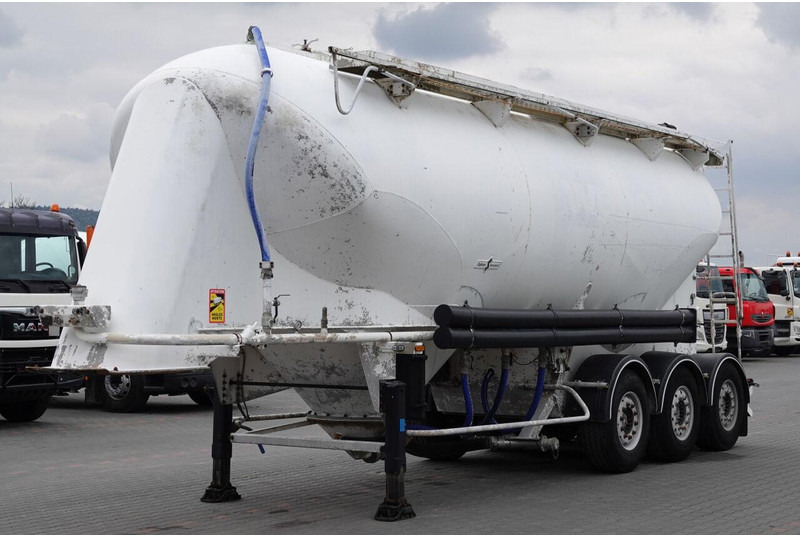 SPITZER CEMENTONACZEPA / 37 000 L / SILOS / 3 KOMORY / OSIE SAF / ALUFEL - Bulkoplegger: afbeelding 2 SPITZER CEMENTONACZEPA / 37 000 L / SILOS / 3 KOMORY / OSIE SAF / ALUFEL - Bulkoplegger: afbeelding 2