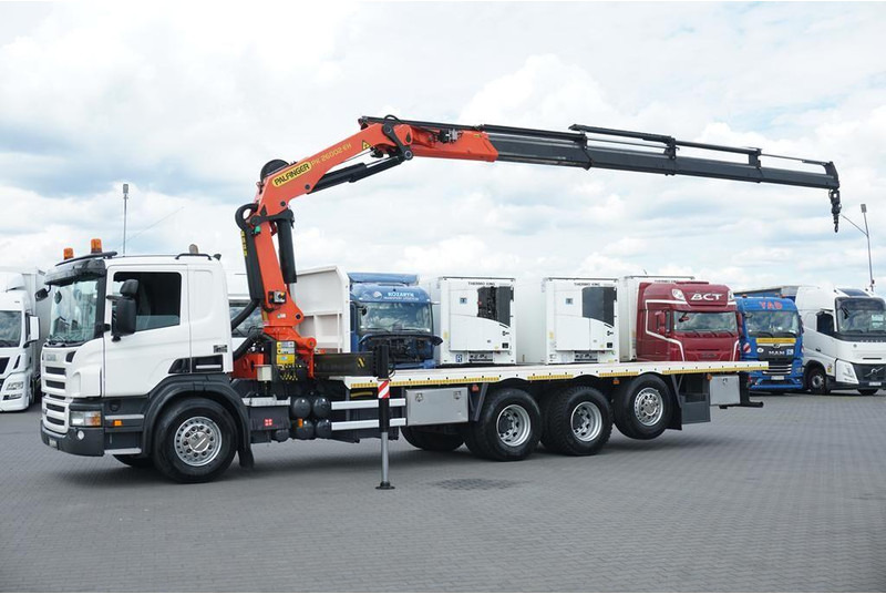 Scania P 420 / 8 X 4 / TRIDEM / SKRZYNIOWY + HDS / PALFINGER PK 26002 / - Vrachtwagen met open laadbak, Kraanwagen: afbeelding 4 Scania P 420 / 8 X 4 / TRIDEM / SKRZYNIOWY + HDS / PALFINGER PK 26002 / - Vrachtwagen met open laadbak, Kraanwagen: afbeelding 4