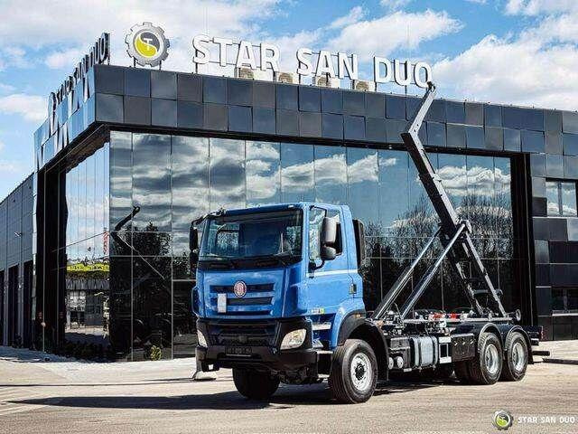 Tatra T158 PHOENIX 6x6 Euro 6 - Haakarmsysteem vrachtwagen, Kraanwagen: afbeelding 1 Tatra T158 PHOENIX 6x6 Euro 6 - Haakarmsysteem vrachtwagen, Kraanwagen: afbeelding 1