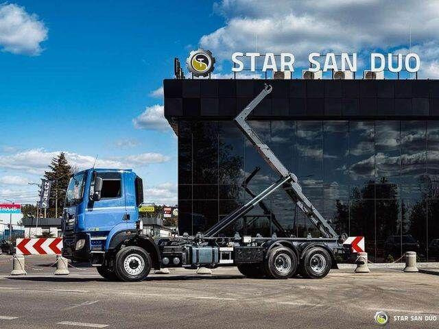 Tatra T158 PHOENIX 6x6 Euro 6 - Haakarmsysteem vrachtwagen, Kraanwagen: afbeelding 2 Tatra T158 PHOENIX 6x6 Euro 6 - Haakarmsysteem vrachtwagen, Kraanwagen: afbeelding 2