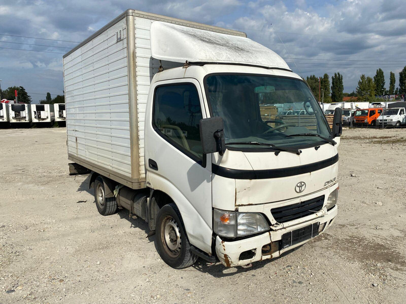 Toyota Dyna 100 3,0 D - Koffer - Bestelwagen gesloten laadbak: afbeelding 1 Toyota Dyna 100 3,0 D - Koffer - Bestelwagen gesloten laadbak: afbeelding 1