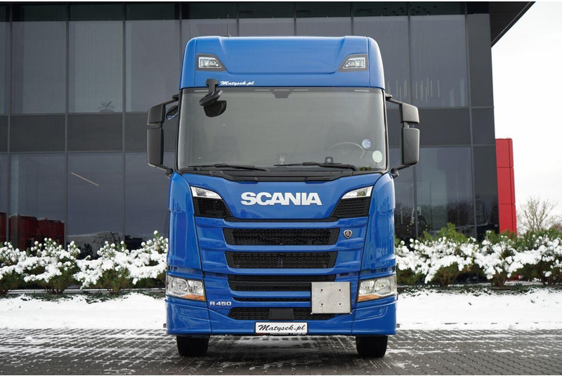 Scania R 450 / RETARDER / PEŁNY ADR / I-PARK COOL / ALUFELGI / 2022 R - Trekker: afbeelding 3 Scania R 450 / RETARDER / PEŁNY ADR / I-PARK COOL / ALUFELGI / 2022 R - Trekker: afbeelding 3