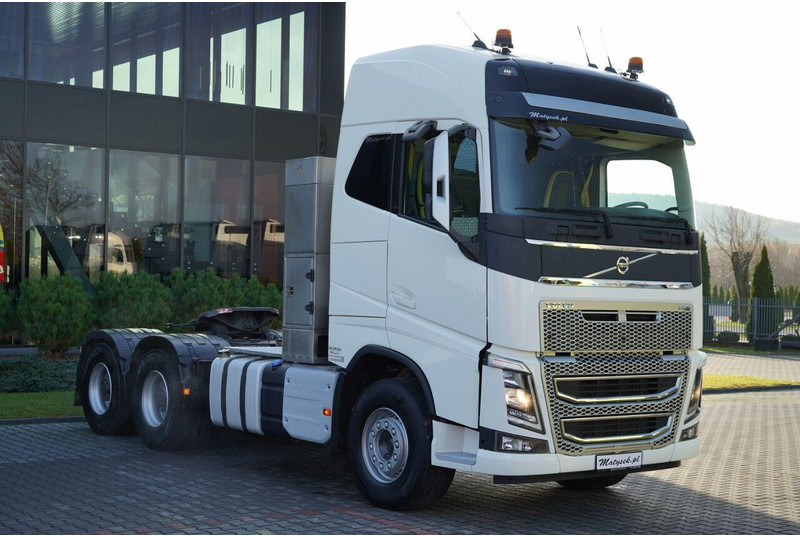 Volvo FH 16 / 660 / 6x4 / DMC: 180.000 KG !! / RETARDER / EURO 6 / I-P - Trekker: afbeelding 2 Volvo FH 16 / 660 / 6x4 / DMC: 180.000 KG !! / RETARDER / EURO 6 / I-P - Trekker: afbeelding 2