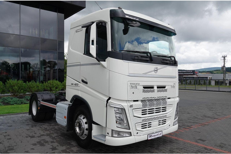 Volvo FH 420 / 13 L / PEŁNY ADR / 2017 ROK / NISKA KABINA / SPROWADZON - Trekker: afbeelding 3 Volvo FH 420 / 13 L / PEŁNY ADR / 2017 ROK / NISKA KABINA / SPROWADZON - Trekker: afbeelding 3