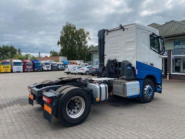 Volvo FH 460 4×2 CIĄGNIK SIODŁOWY 2017 rok, hydraulika - Trekker: afbeelding 5 Volvo FH 460 4×2 CIĄGNIK SIODŁOWY 2017 rok, hydraulika - Trekker: afbeelding 5
