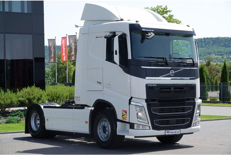 Volvo FH 500 / NISKA KABINA / PO ZŁOTYM KONTRAKCIE SERWISOWYM / OPONY - Trekker: afbeelding 1 Volvo FH 500 / NISKA KABINA / PO ZŁOTYM KONTRAKCIE SERWISOWYM / OPONY - Trekker: afbeelding 1