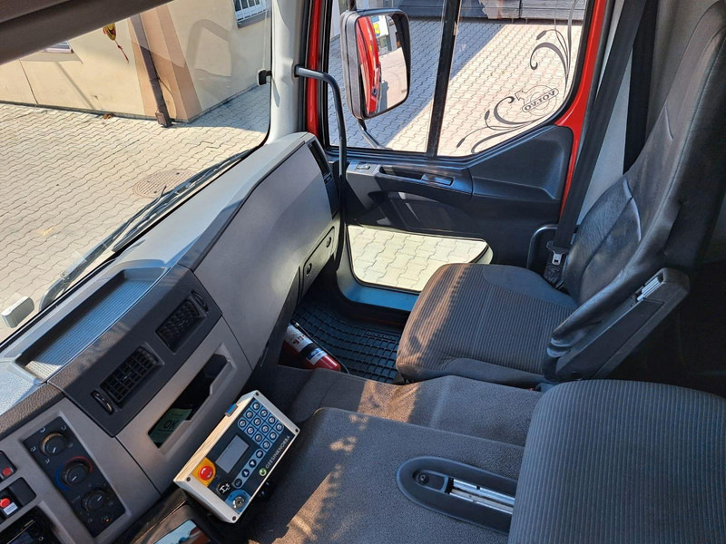 Nieuw Vuilniswagen Volvo FE300: afbeelding 8 Nieuw Vuilniswagen Volvo FE300: afbeelding 8