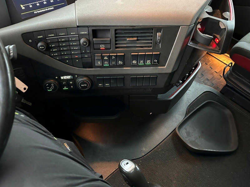 Vrachtwagen met open laadbak, Kraanwagen Volvo FH 13 460 + Palfinger PK 18002: afbeelding 6 Vrachtwagen met open laadbak, Kraanwagen Volvo FH 13 460 + Palfinger PK 18002: afbeelding 6