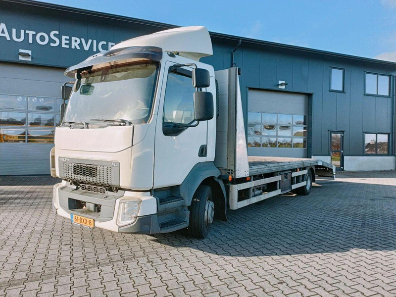 Volvo FL210 - Platform truck - Vrachtwagen met open laadbak: afbeelding 1 Volvo FL210 - Platform truck - Vrachtwagen met open laadbak: afbeelding 1
