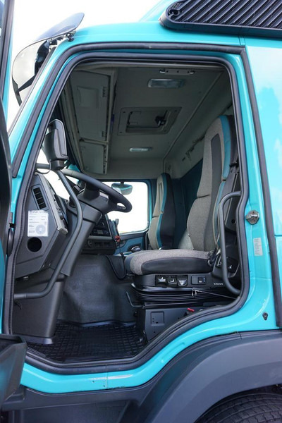 Koelwagen vrachtwagen Volvo FM / 330 / E 6 / CHŁODNIA + WINDA / 23 PALETY / OŚ SKRĘTNA / DŁ: afbeelding 7