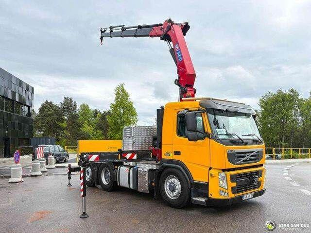 Volvo FM 460 6x4x4 HMF 3220 Crane HDS - Vrachtwagen met open laadbak, Kraanwagen: afbeelding 2 Volvo FM 460 6x4x4 HMF 3220 Crane HDS - Vrachtwagen met open laadbak, Kraanwagen: afbeelding 2