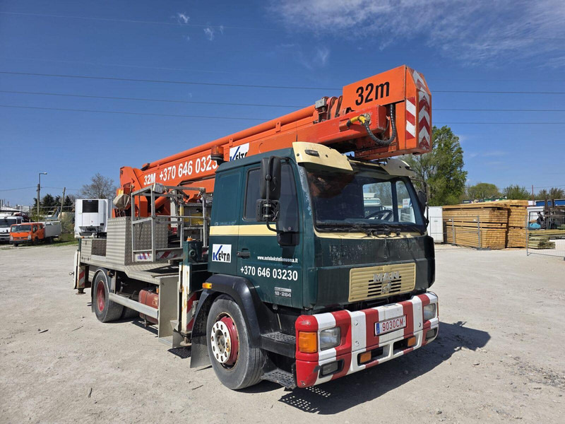 MAN 18.264 Multitel ALU 32m - Vrachtwagen, Kraanwagen: afbeelding 2 MAN 18.264 Multitel ALU 32m - Vrachtwagen, Kraanwagen: afbeelding 2